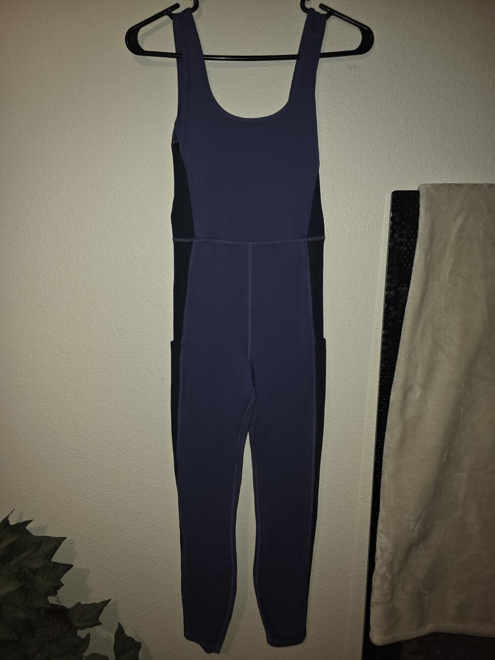 The North Face Women's Blue/Black Sleeveless Jumpsuit romper size small